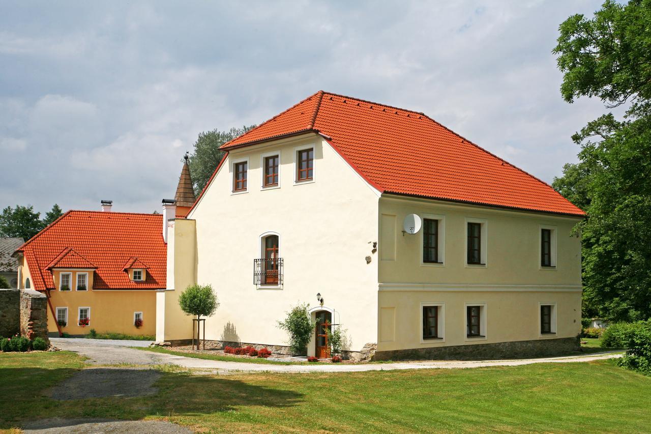 Zamek Jindrichovice Hotel Kolinec Kültér fotó